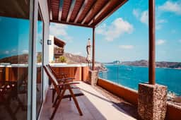Luxury 3BR PH with EV Charger (PH1 BB) - Image 3